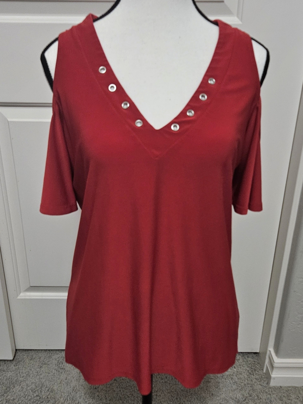 Jules & Leopold Red Cold-Shoulder V-Neck Top with Grommet Trim